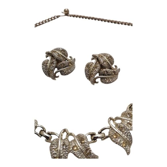 Vintage Kramer Necklace Clip‎ On Earring Bracelet Set Silver Tone Rhinestone - Picture 3 of 7